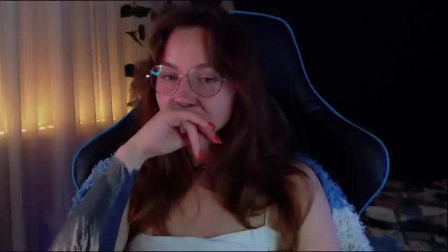 Image 3 of nochnoye_soltse Stream on Chaturbate on 5 months ago