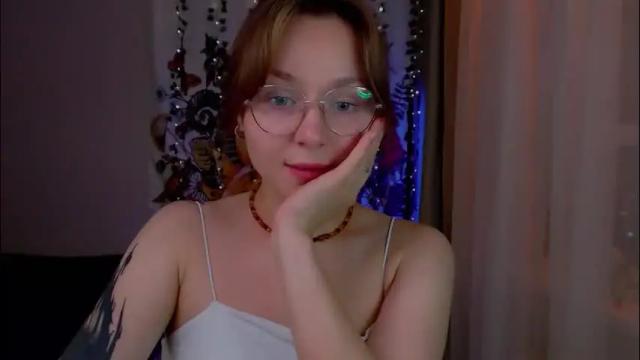 Image 10 of nochnoye_soltse Stream on Chaturbate on 5 months ago