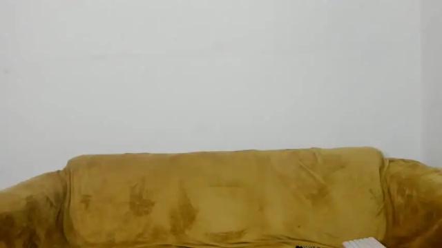 Image 2 of noeliafoxtt Stream on Chaturbate on 18 months ago