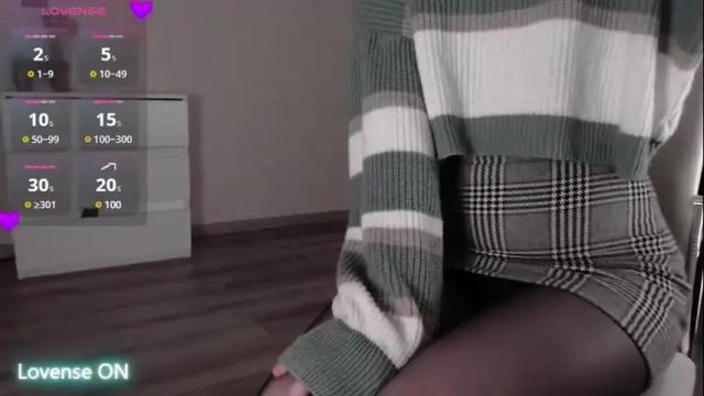 Image 6 of noelleneptune Stream on Chaturbate on 16 days ago
