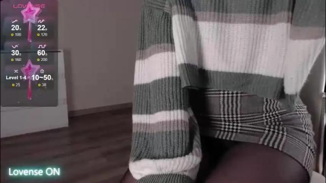 Image 7 of noelleneptune Stream on Chaturbate on 1 month ago