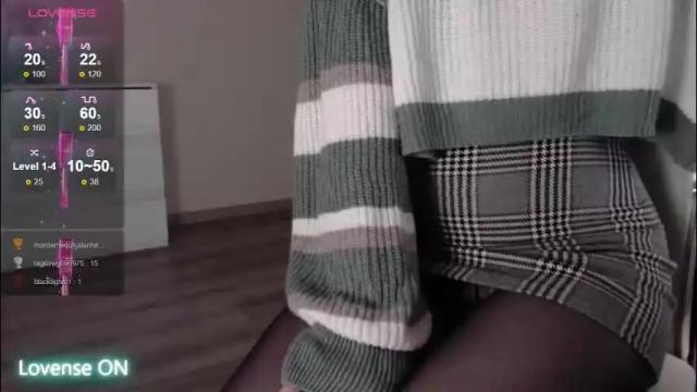 Image 2 of noelleneptune Stream on Chaturbate on 20 days ago