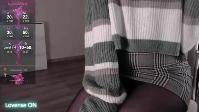 Image 12 of noelleneptune Stream on Chaturbate on 18 days ago