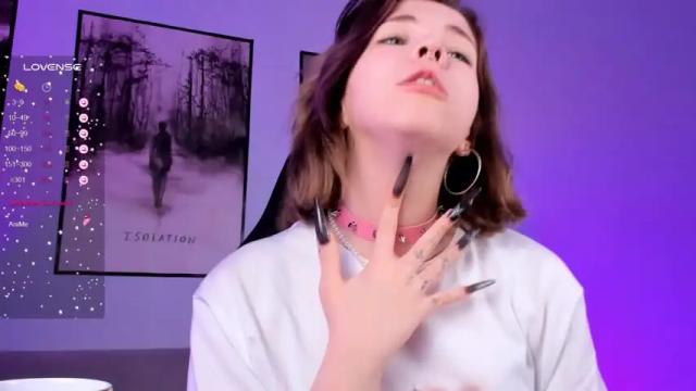 Image 10 of noellestone Stream on Chaturbate on 16 months ago