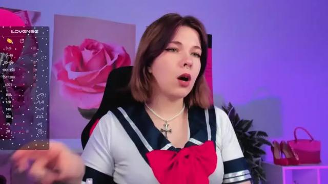 Image 2 of noellestone Stream on Chaturbate on 14 months ago