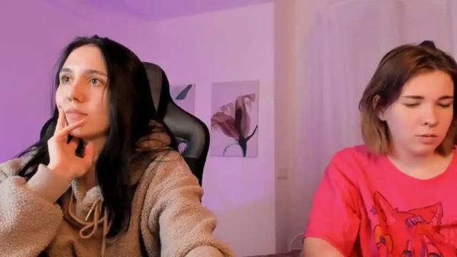 Image 12 of noellestone Stream on Chaturbate on 14 months ago