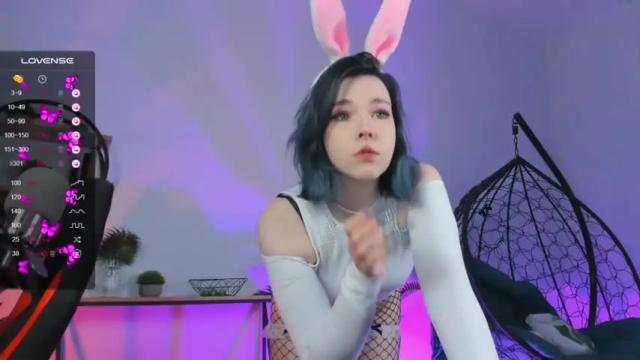 Image 7 of noellestone Stream on Chaturbate on 16 months ago