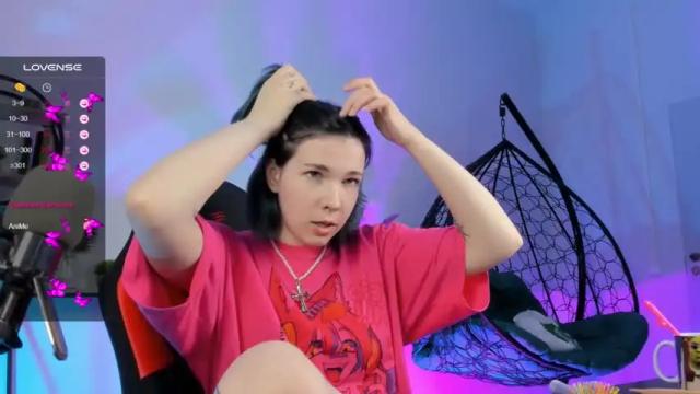Image 6 of noellestone Stream on Chaturbate on 15 months ago