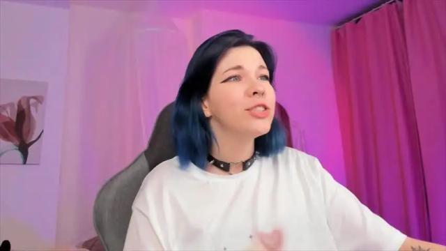Image 11 of noellestone Stream on Chaturbate on 15 months ago