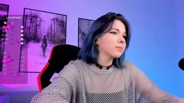Image 2 of noellestone Stream on Chaturbate on 15 months ago