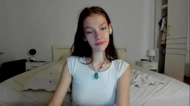 Image 12 of noemiandress Stream on Chaturbate on 1 month ago