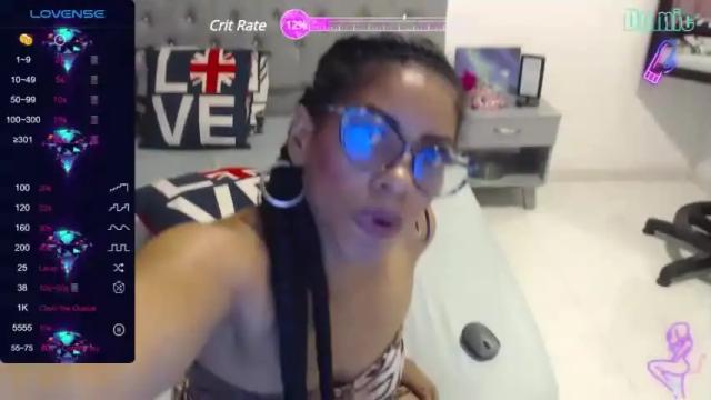 Image 6 of noemyfreeman Stream on Chaturbate on 18 months ago