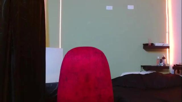 Image 2 of noha_thomson Stream on Chaturbate on 1 month ago