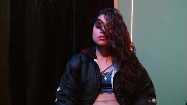 Image 12 of noha_thomson Stream on Chaturbate on 1 month ago