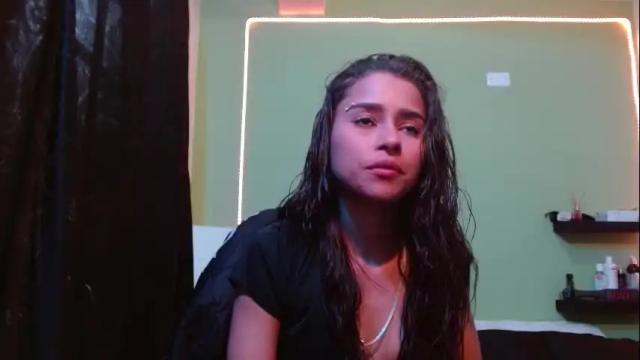 Image 6 of noha_thomson Stream on Chaturbate on 29 days ago