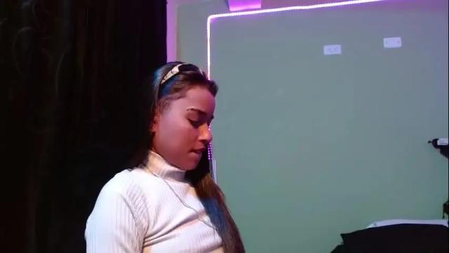 Image 10 of noha_thomson Stream on Chaturbate on 6 days ago