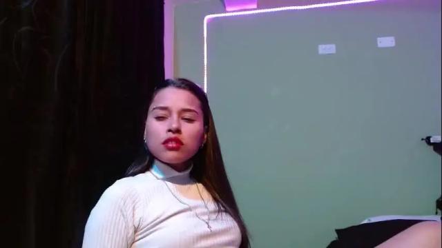 Image 2 of noha_thomson Stream on Chaturbate on 6 days ago