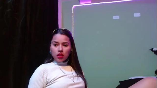 Image 4 of noha_thomson Stream on Chaturbate on 6 days ago