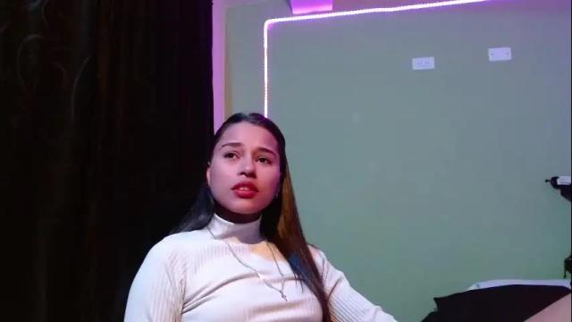 Image 6 of noha_thomson Stream on Chaturbate on 6 days ago