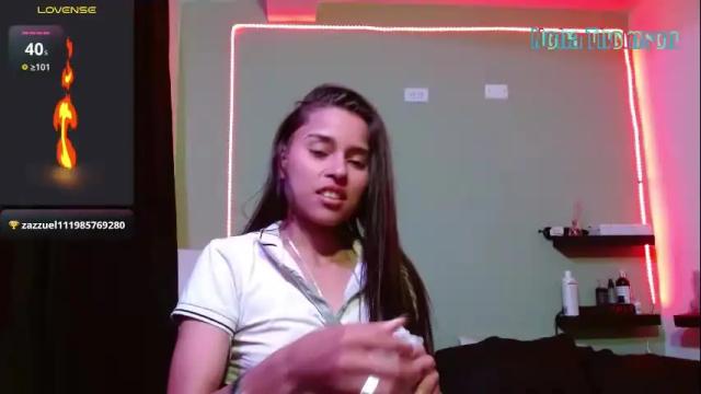 Image 11 of noha_thomson Stream on Chaturbate on 1 month ago