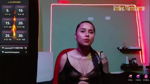 Image 7 of noha_thomson Stream on Chaturbate on 1 month ago