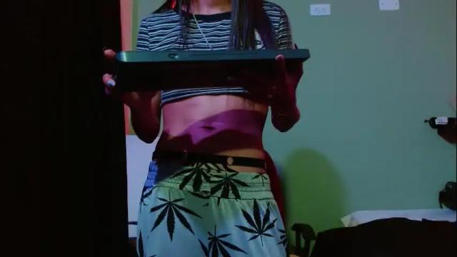 Image 8 of noha_thomson Stream on Chaturbate on 1 month ago