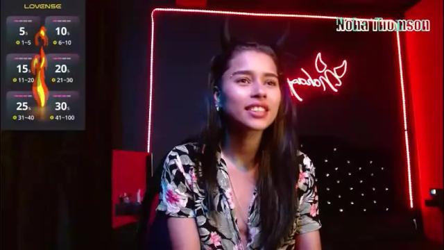 Image 6 of noha_thomson Stream on Chaturbate on 1 month ago