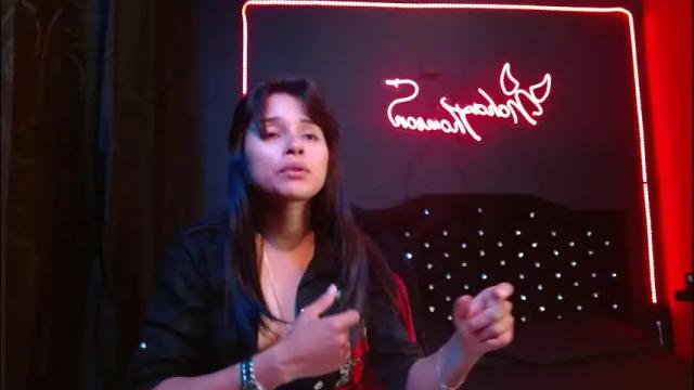 Image 10 of noha_thomson Stream on Chaturbate on 1 month ago