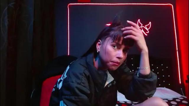 Image 10 of noha_thomson Stream on Chaturbate on 1 month ago