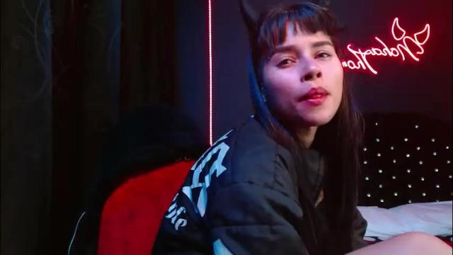 Image 4 of noha_thomson Stream on Chaturbate on 1 month ago