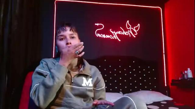 Image 12 of noha_thomson Stream on Chaturbate on 18 days ago