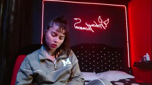 Image 6 of noha_thomson Stream on Chaturbate on 18 days ago