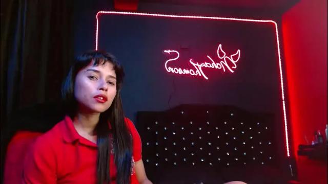 Image 11 of noha_thomson Stream on Chaturbate on 15 days ago