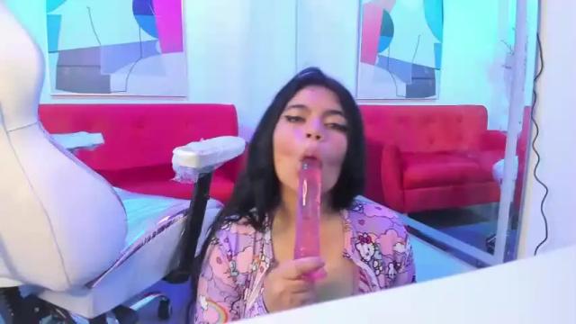 Image 12 of nohemi_mills Stream on Chaturbate on 15 months ago