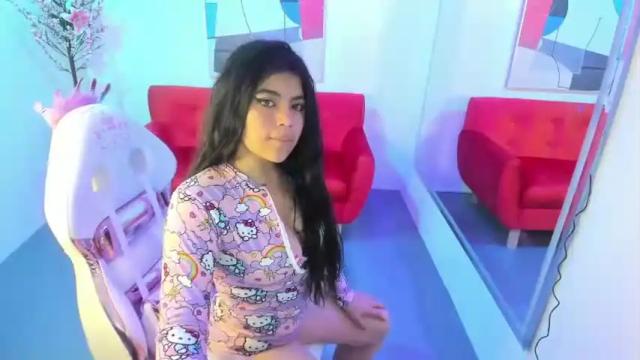 Image 2 of nohemi_mills Stream on Chaturbate on 15 months ago