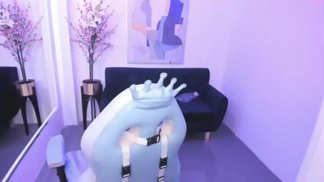 Image 7 of nohemi_mills Stream on Chaturbate on 15 months ago