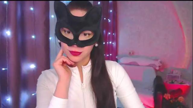 Image 3 of nonude_eva Stream on Chaturbate on 4 months ago