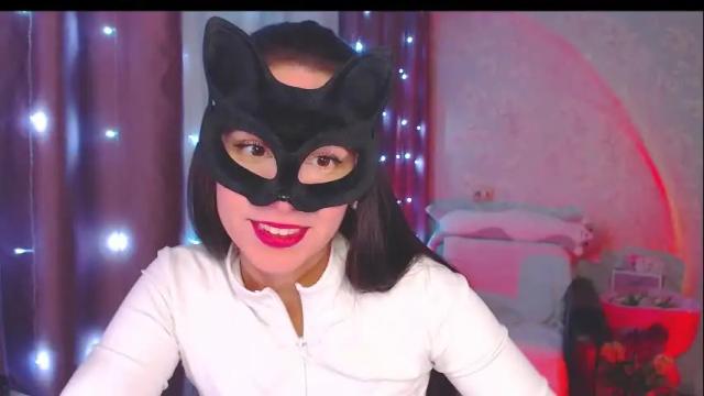 Image 4 of nonude_eva Stream on Chaturbate on 4 months ago