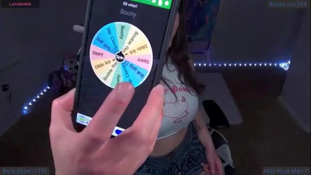 Image 11 of noobsandboobs Stream on Chaturbate on 24 days ago