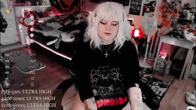 Image 6 of noori_hope Stream on Chaturbate on 2 months ago