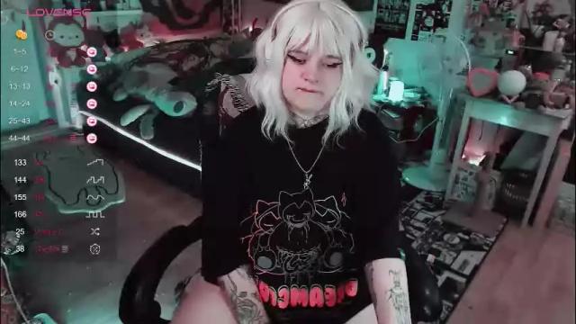 Image 4 of noori_hope Stream on Chaturbate on 2 months ago