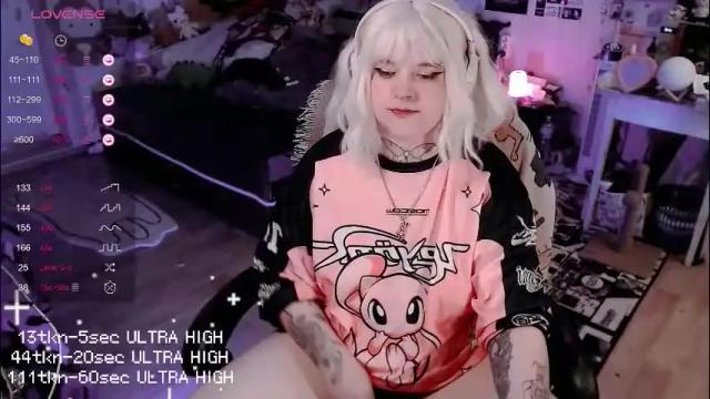 Image 10 of noori_hope Stream on Chaturbate on 1 month ago