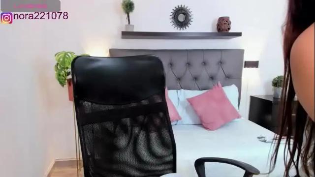 Image 7 of nora22xx Stream on Chaturbate on 1 month ago