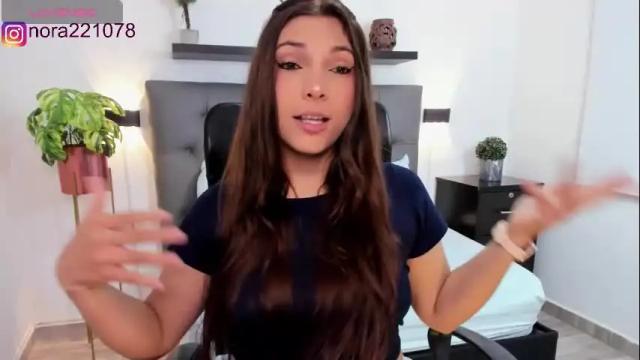 Image 12 of nora22xx Stream on Chaturbate on 1 month ago