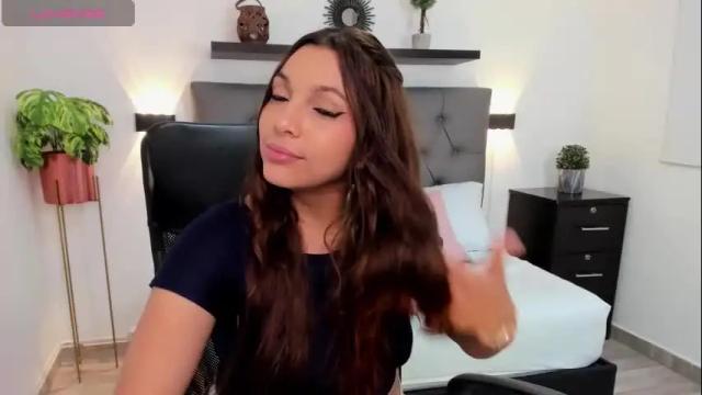 Image 11 of nora22xx Stream on Chaturbate on 12 days ago