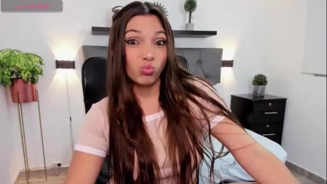 Image 6 of nora22xx Stream on Chaturbate on 6 days ago