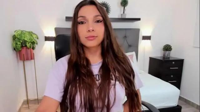 Image 6 of nora22xx Stream on Chaturbate on 2 days ago