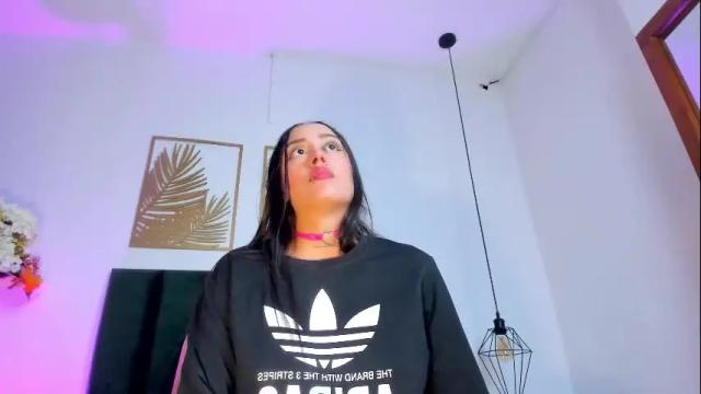 Image 11 of nora_dasilva Stream on Chaturbate on 1 month ago