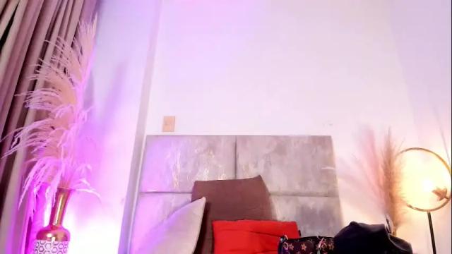 Image 2 of nora_dasilva Stream on Chaturbate on 9 days ago