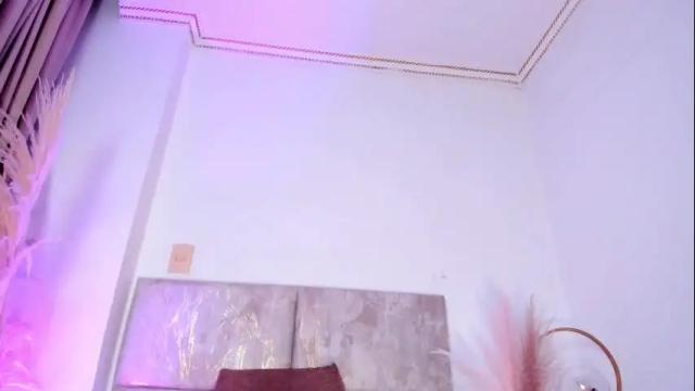 Image 4 of nora_dasilva Stream on Chaturbate on 9 days ago